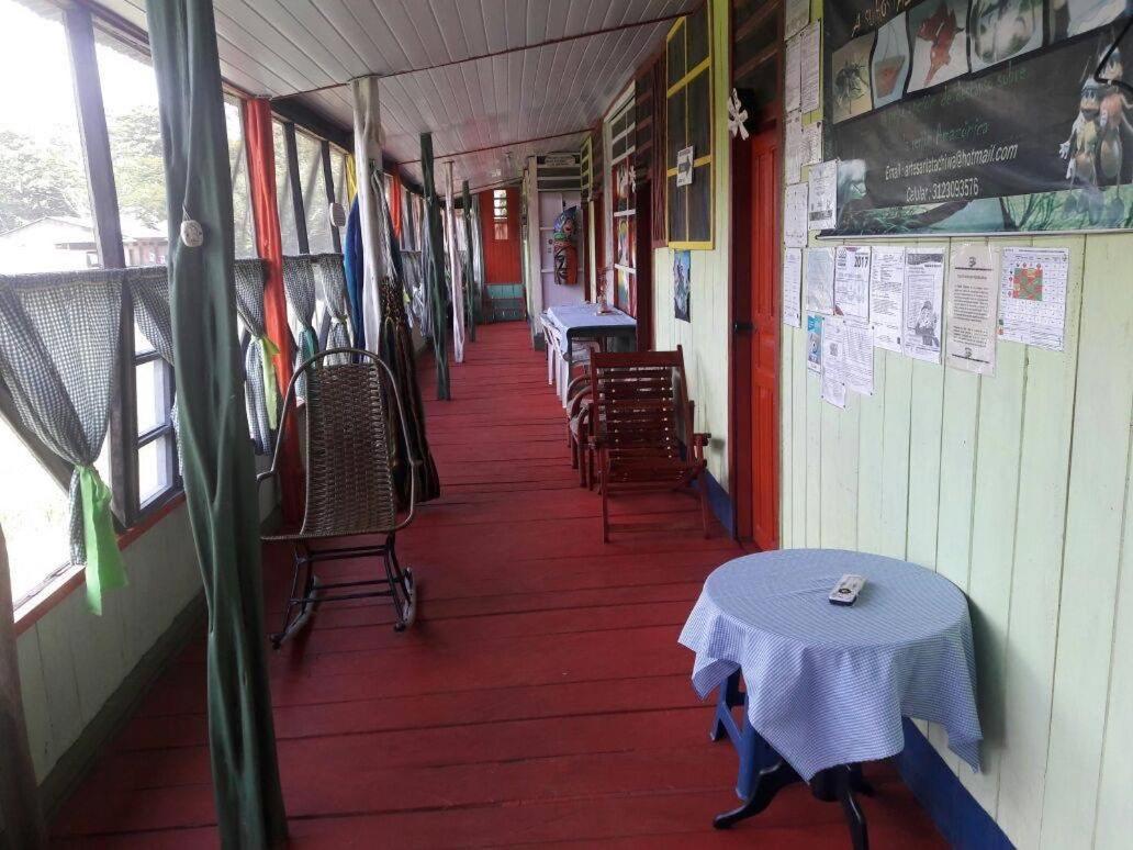 Hostal Y Artesanias Tachiwa Puerto Nariño Eksteriør bilde