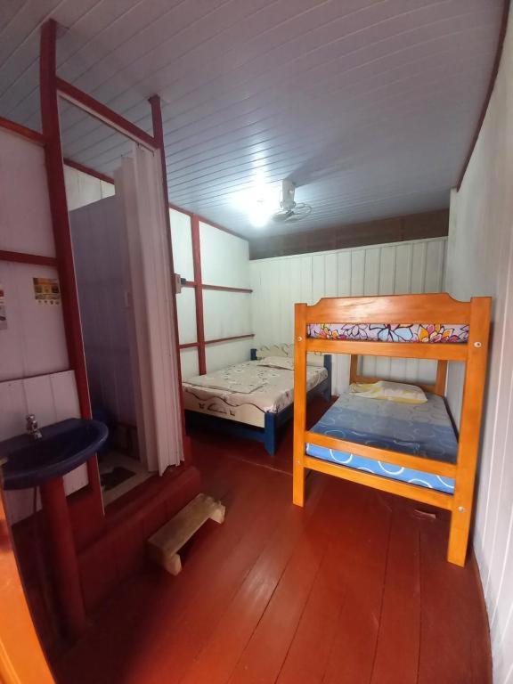 Hostal Y Artesanias Tachiwa Puerto Nariño Eksteriør bilde
